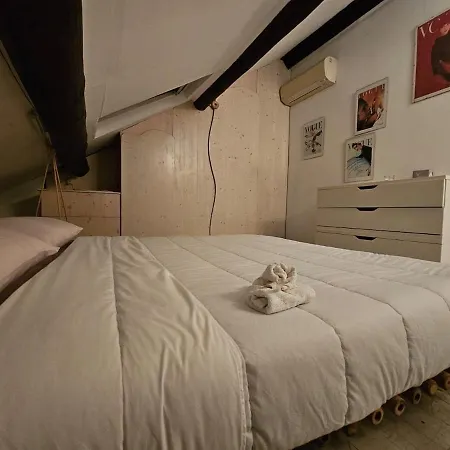 Downtown Loft *