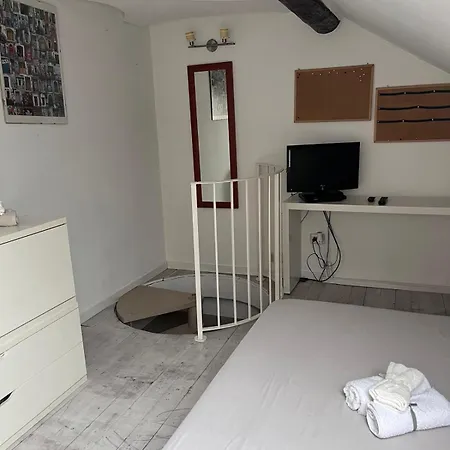 Downtown Loft アパート ミラノ