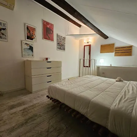 Downtown Loft ミラノ